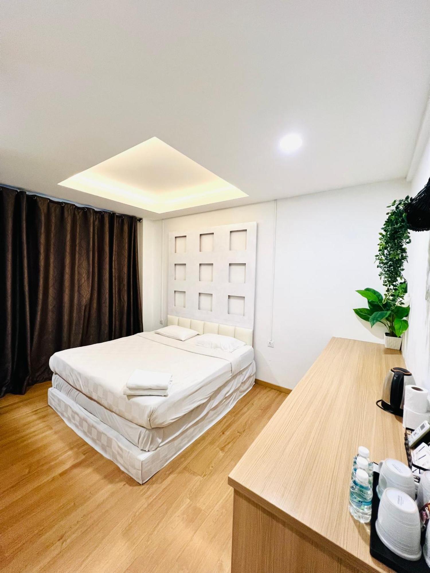 V Hotel Melaka ภายนอก รูปภาพ