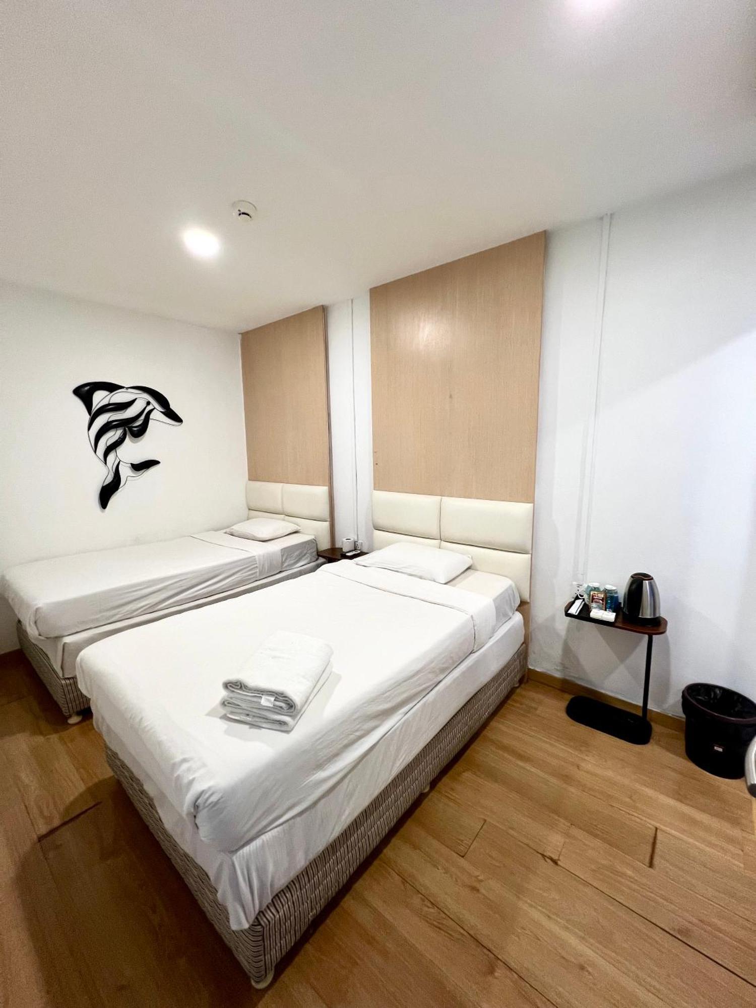 V Hotel Melaka ภายนอก รูปภาพ